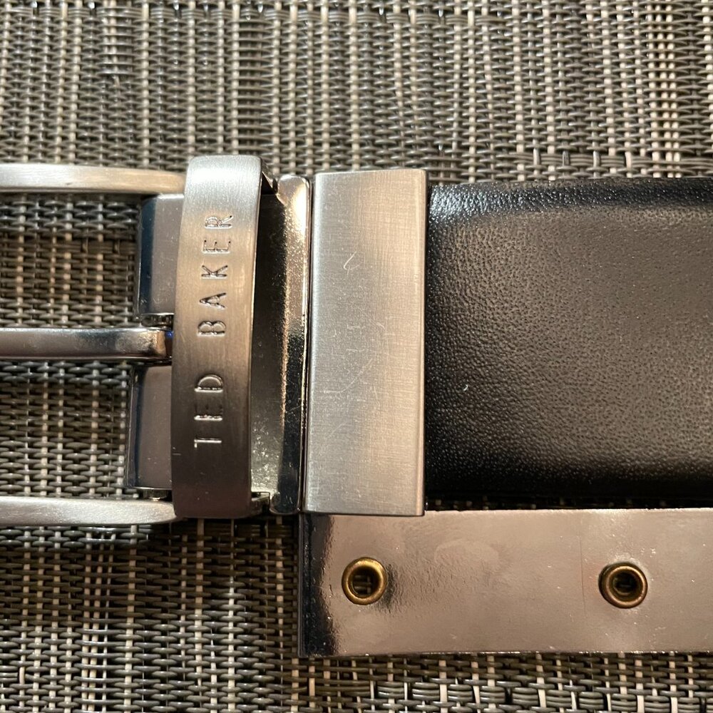 Reversible Belt - Picture 6 of 9